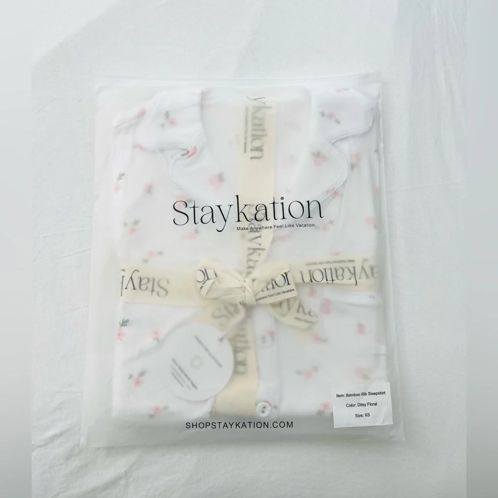 NWT StayKation Bamboo Ribbed PJ Floral Sleepshirt / Lounge Dress Size XS - Picture 3 of 7